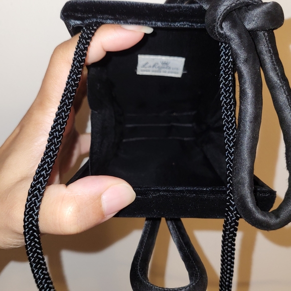 Velvet Hand/Crossbody Dress Purse - Picture 4 of 6